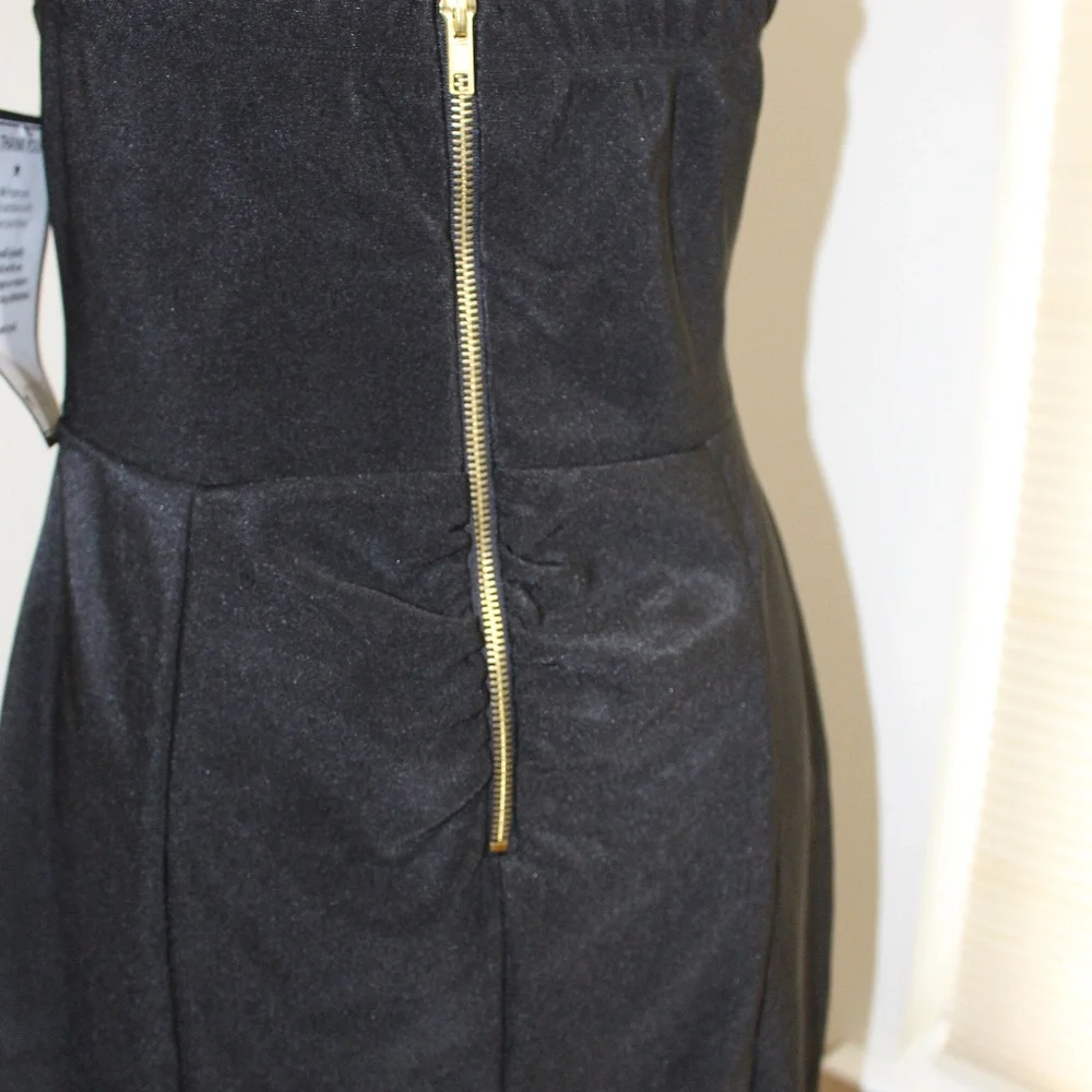 Emerald Sundae, body con strapless black dress. Large.....